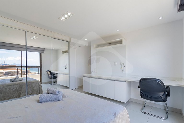 Penthouse Frente al Mar con Bañera y Suites