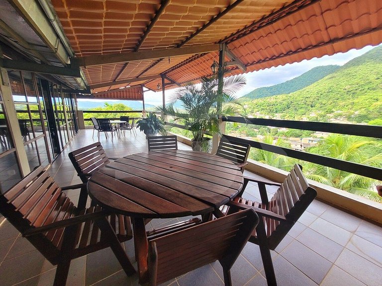 10 Hab. | Piscina con cascada y vista única