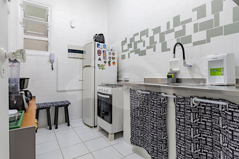 5 min a pé da Praia de Copa | Decorado e Renovado