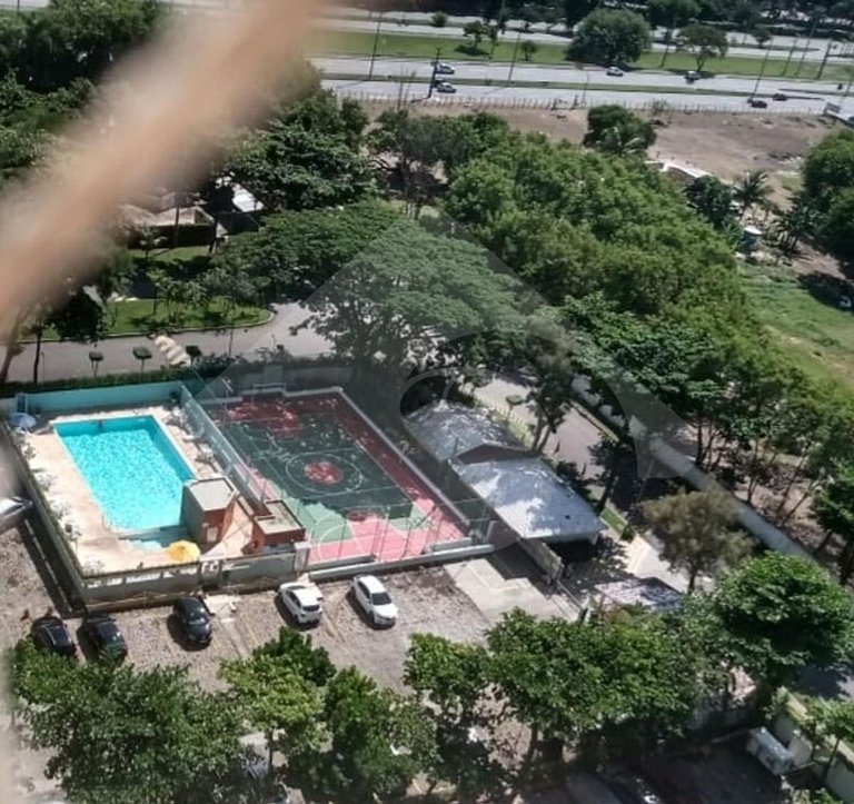 Acogedor y renovado | Piscina y cancha