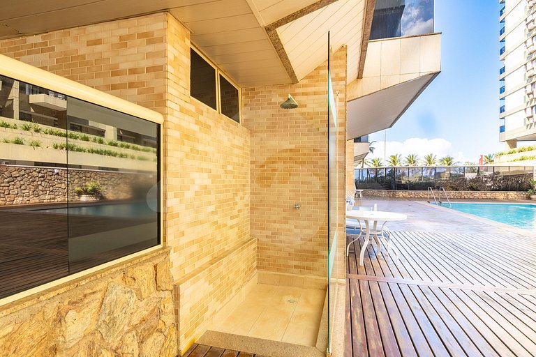 Em frente a Praia: Cobertura Duplex de Luxo com Espaço Gourm