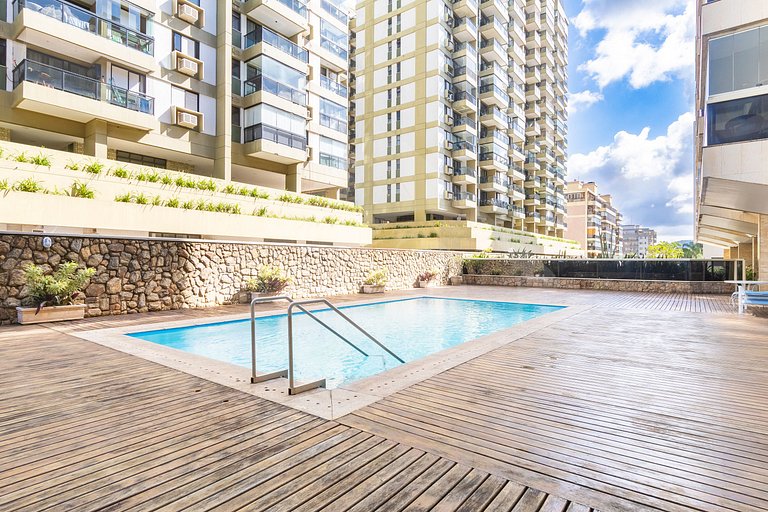 Vista al Mar: Dúplex de Lujo con Área Gourmet