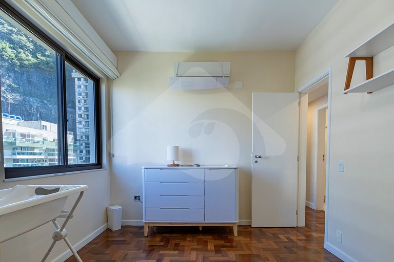 Fully equipped for your baby! Office and Garage