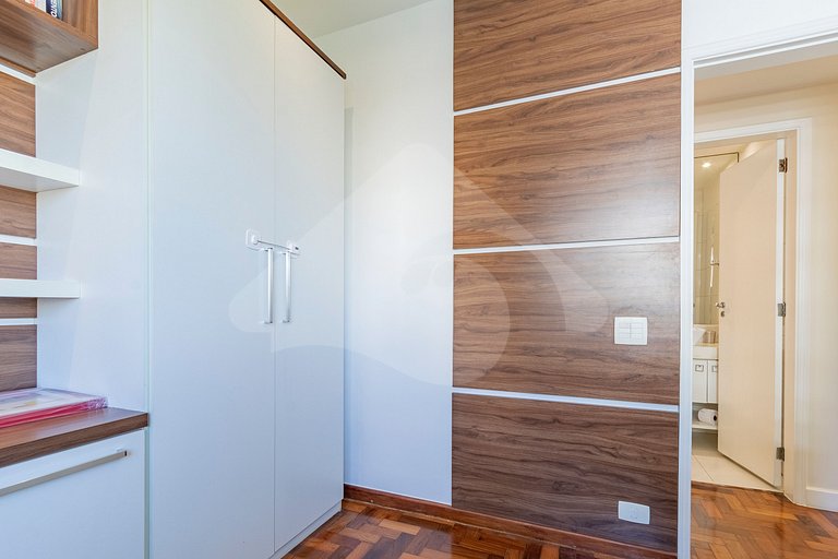 Todo equipado para seu bebê! Escritório e Garagem