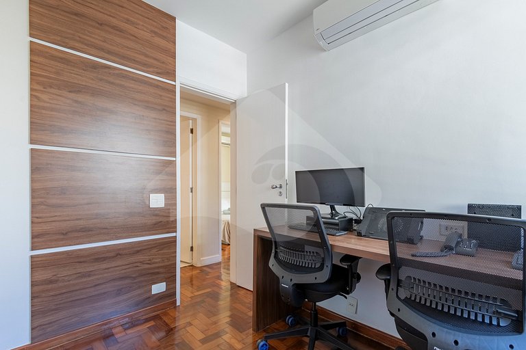 Todo equipado para seu bebê! Escritório e Garagem