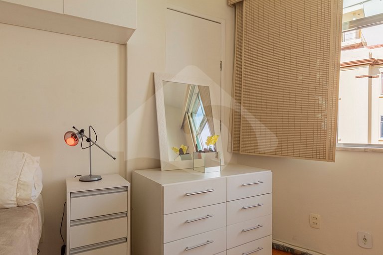 4 min from Copacabana Beach | Spacious and Cozy