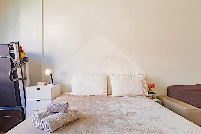 4 min from Copacabana Beach | Spacious and Cozy