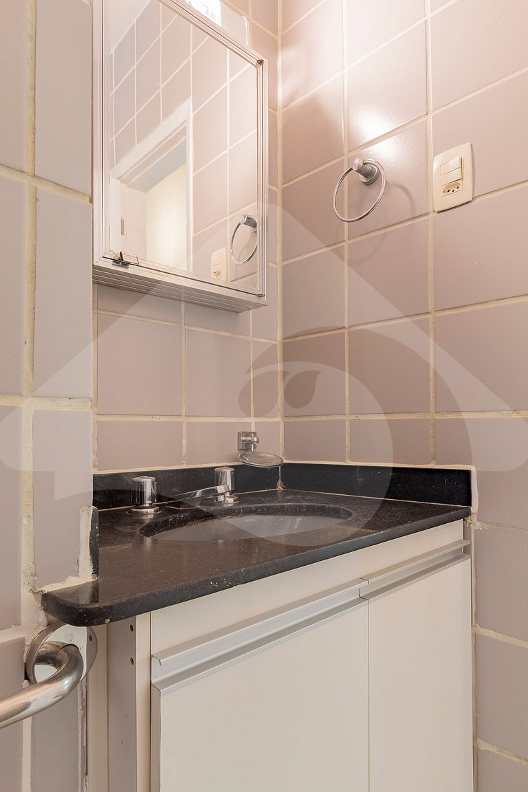 4 min from Copacabana Beach | Spacious and Cozy
