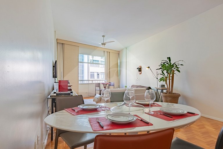 4 min from Copacabana Beach | Spacious and Cozy