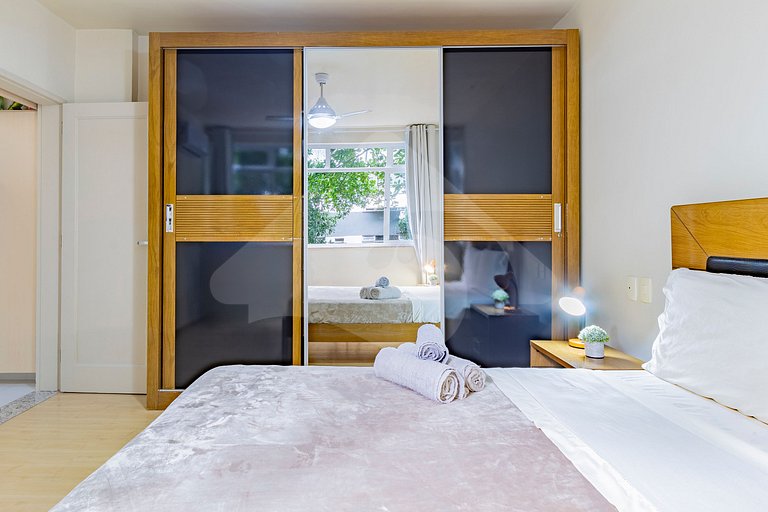5 min walking to Leblon beach | Quiet and Stylish