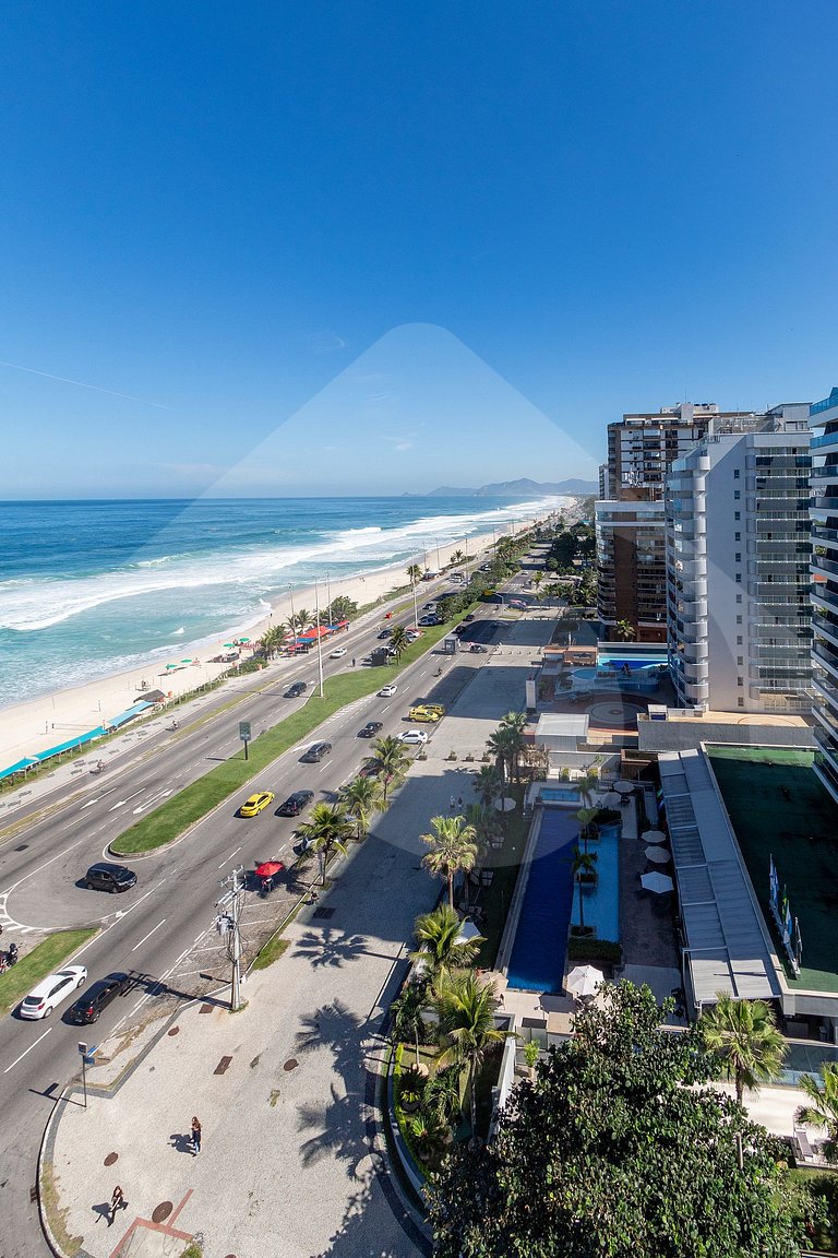 Apartamento na Frente da Praia | Calmo e Decorado