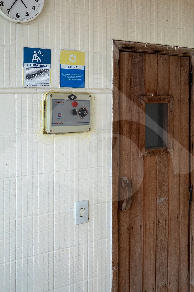 Apartamento na Frente da Praia | Calmo e Decorado