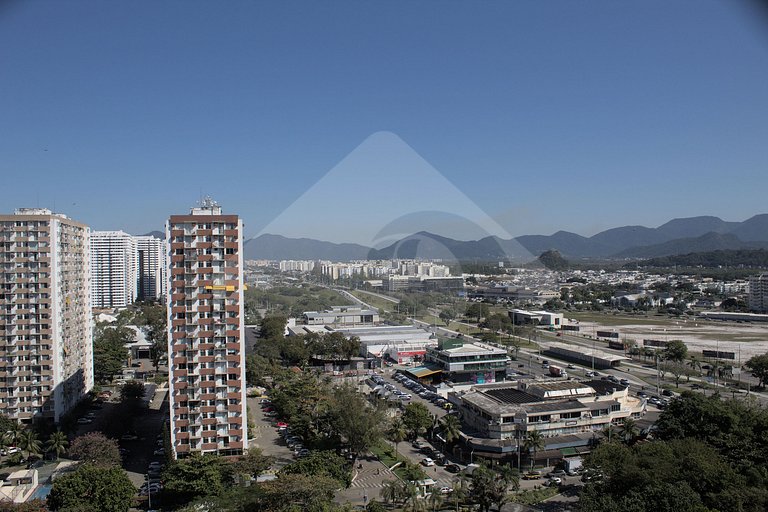 Aconchegante e reformado | Piscina e Quadra