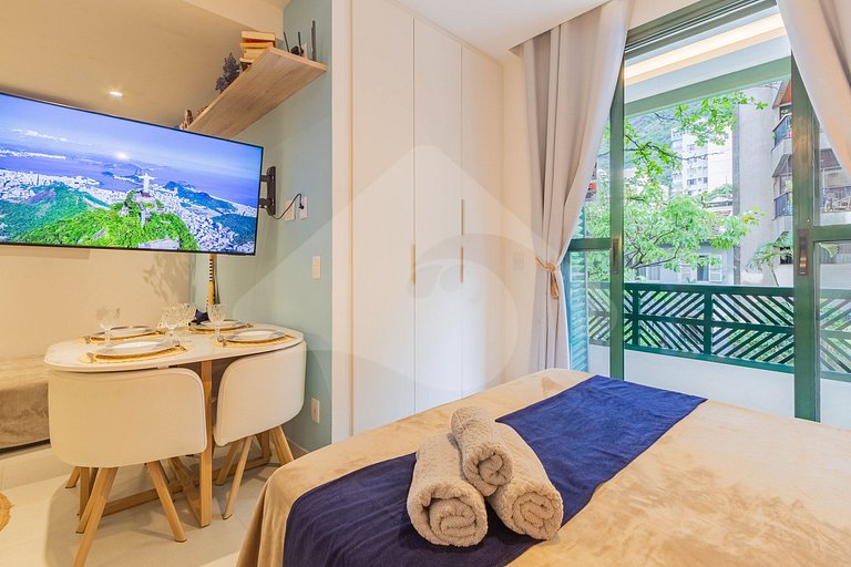 Copacabana near the Beach and Subway | Cozy